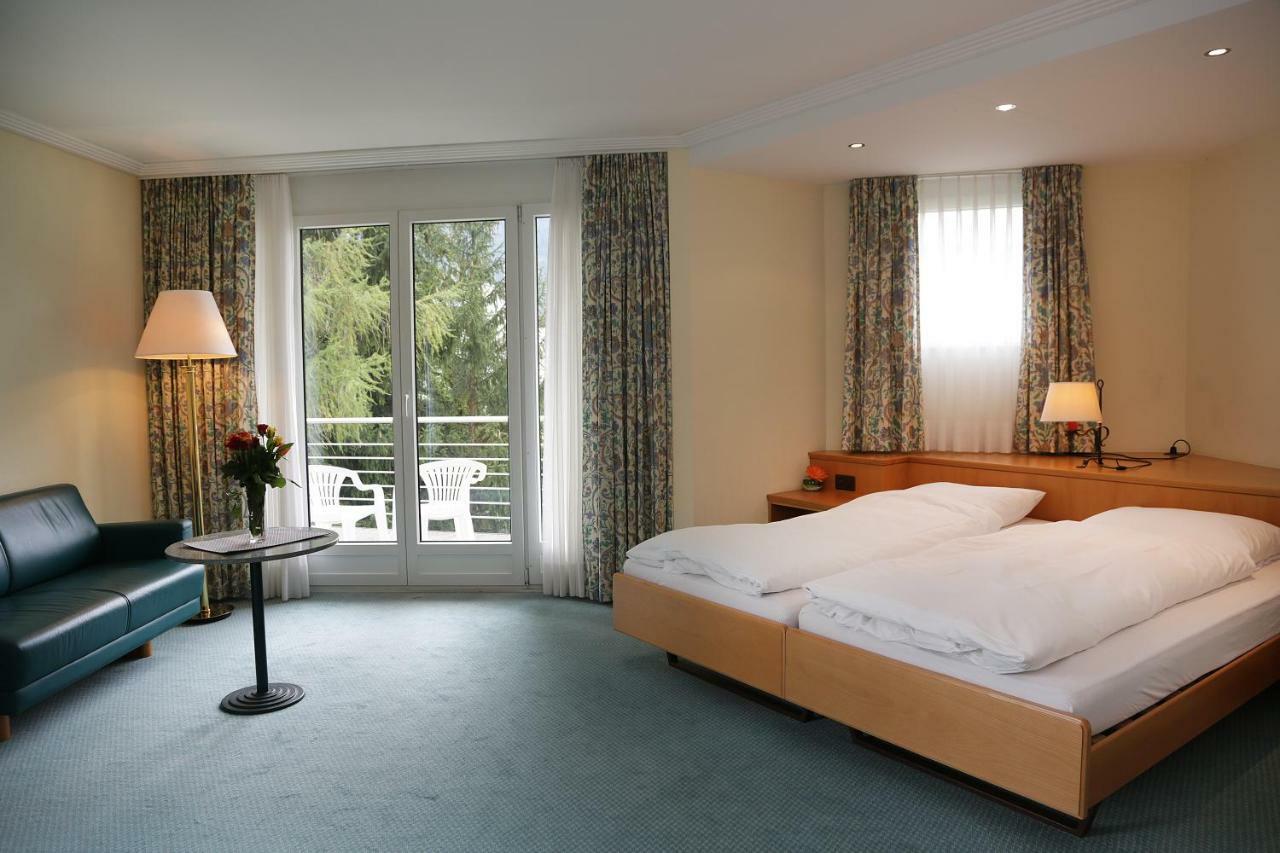Hotel Derby Νταβός Εξωτερικό φωτογραφία
